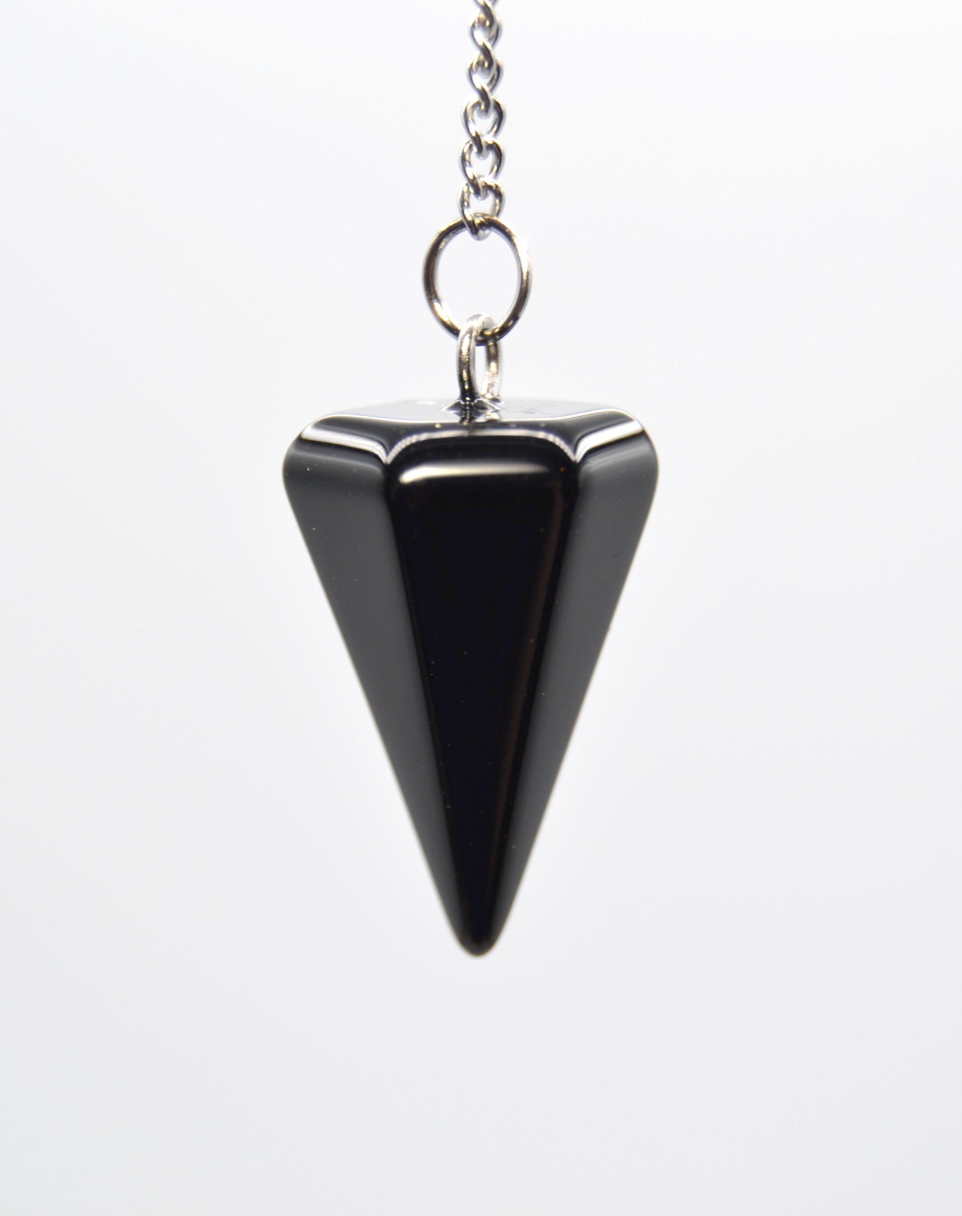 Wayfinder’s Pendulum – Black Agate