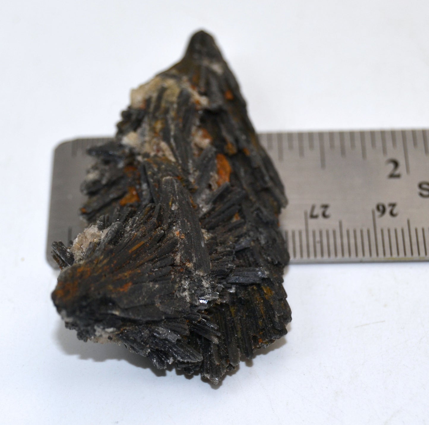 Black Natura lKyanite
