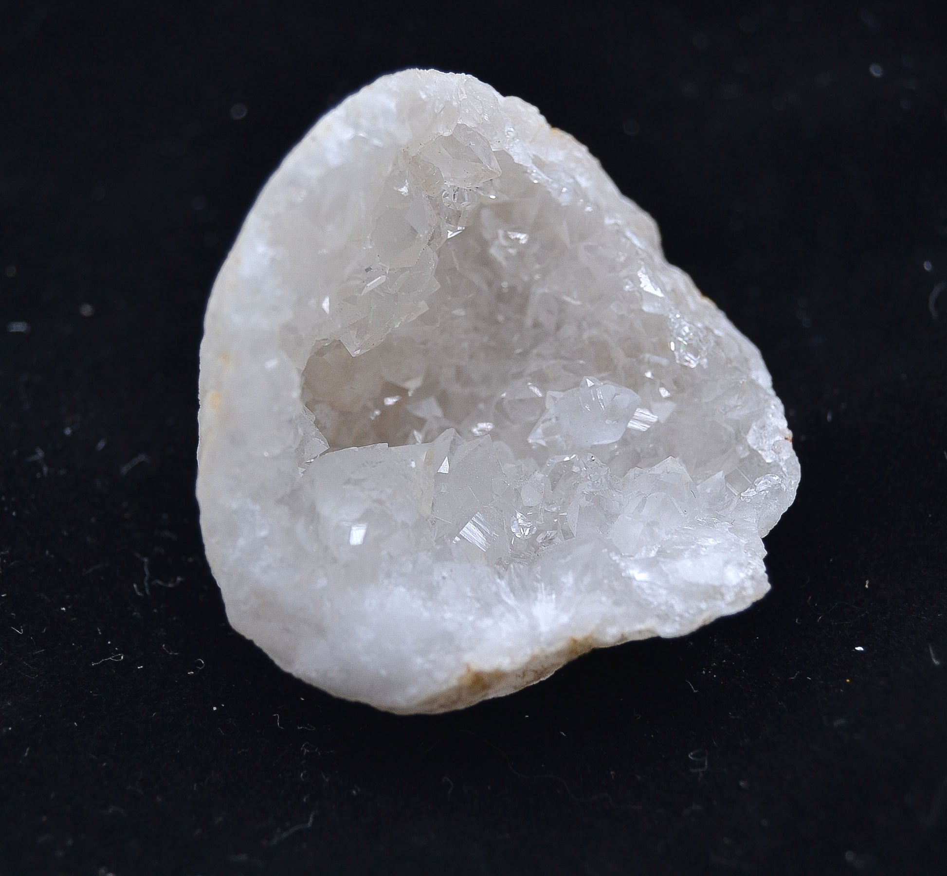 Clarity in the Hollow