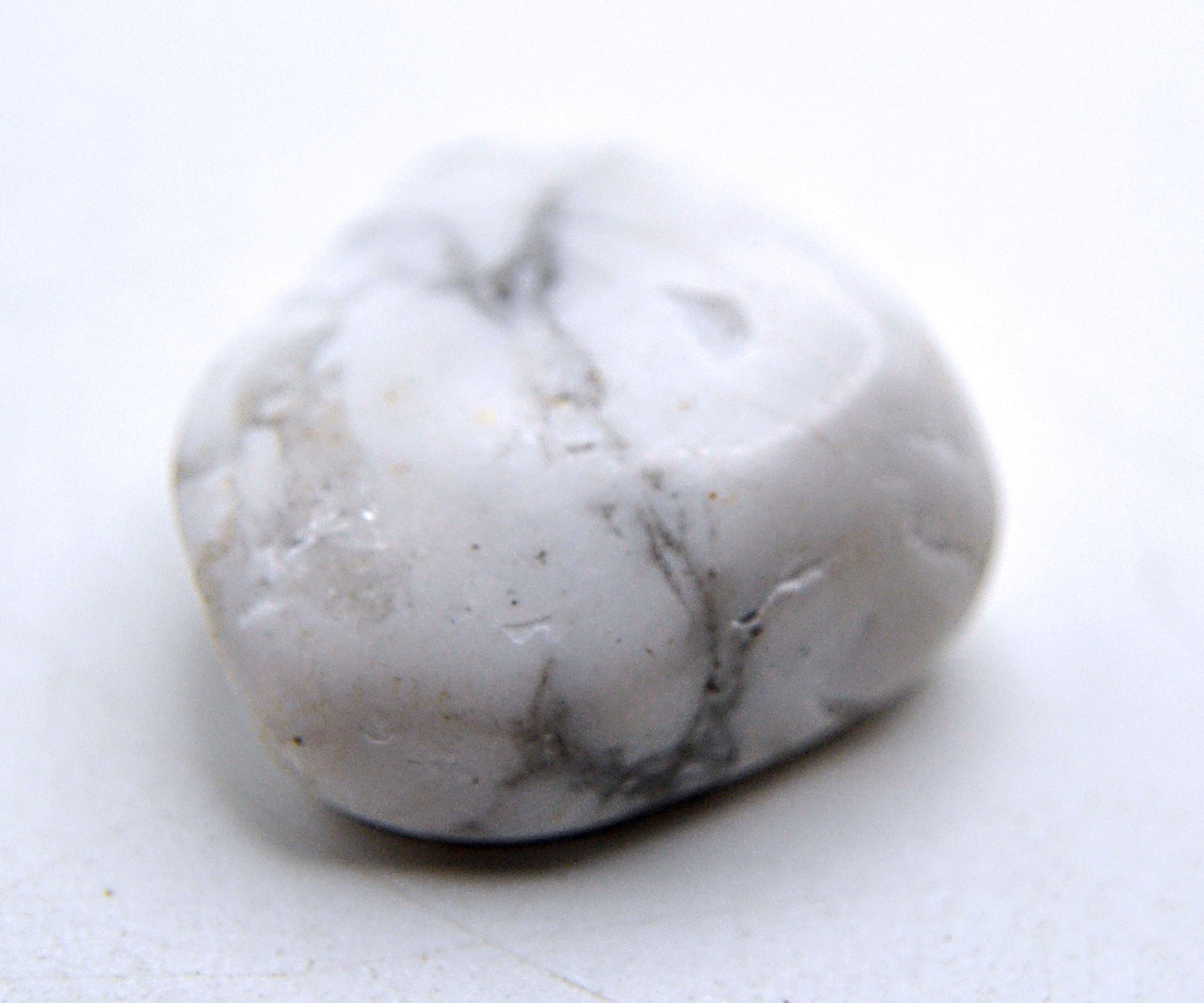 Grounded & Grateful - Howlite
