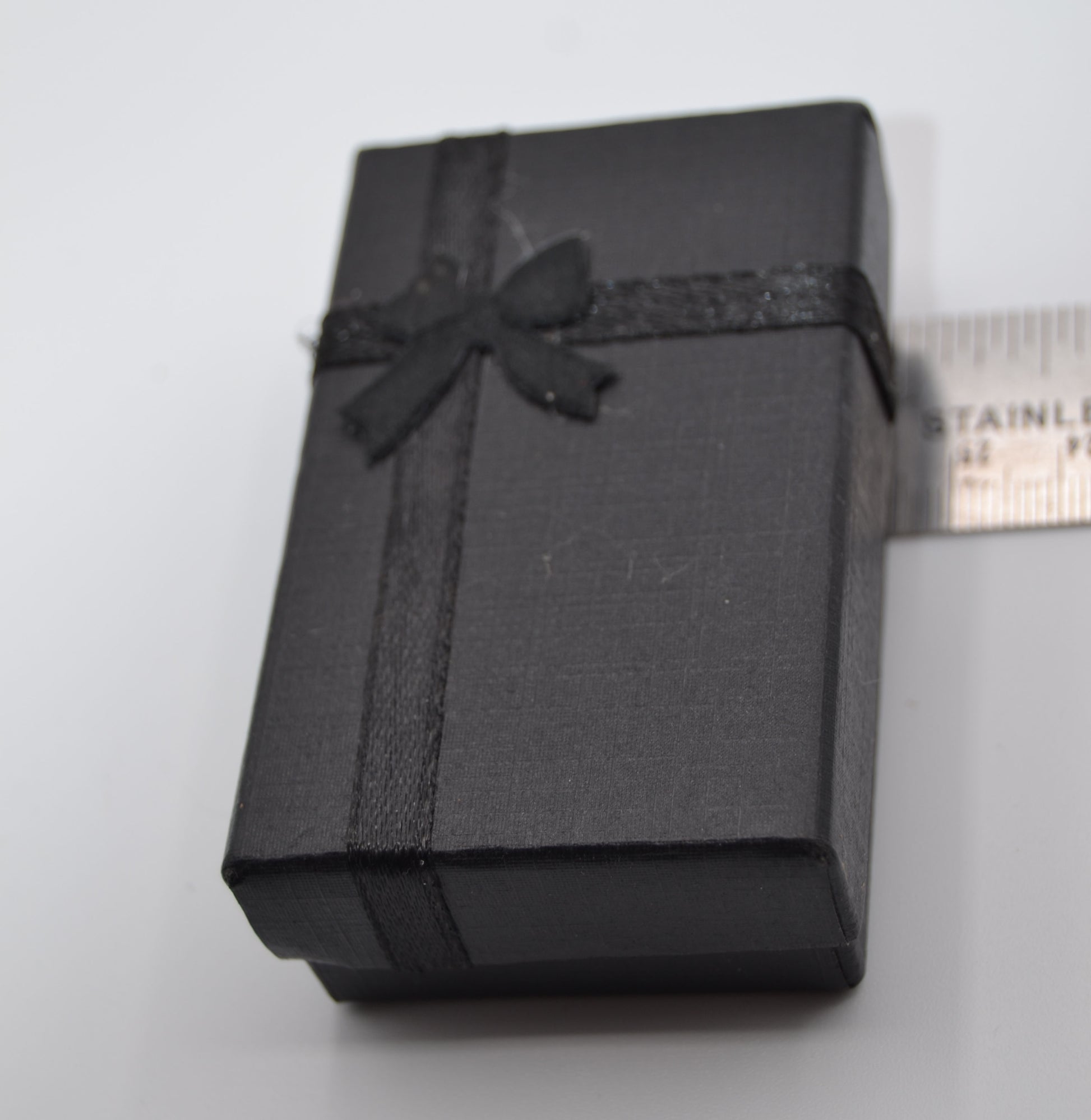 Tiny Altars: 14-Stone Crystal Sampler